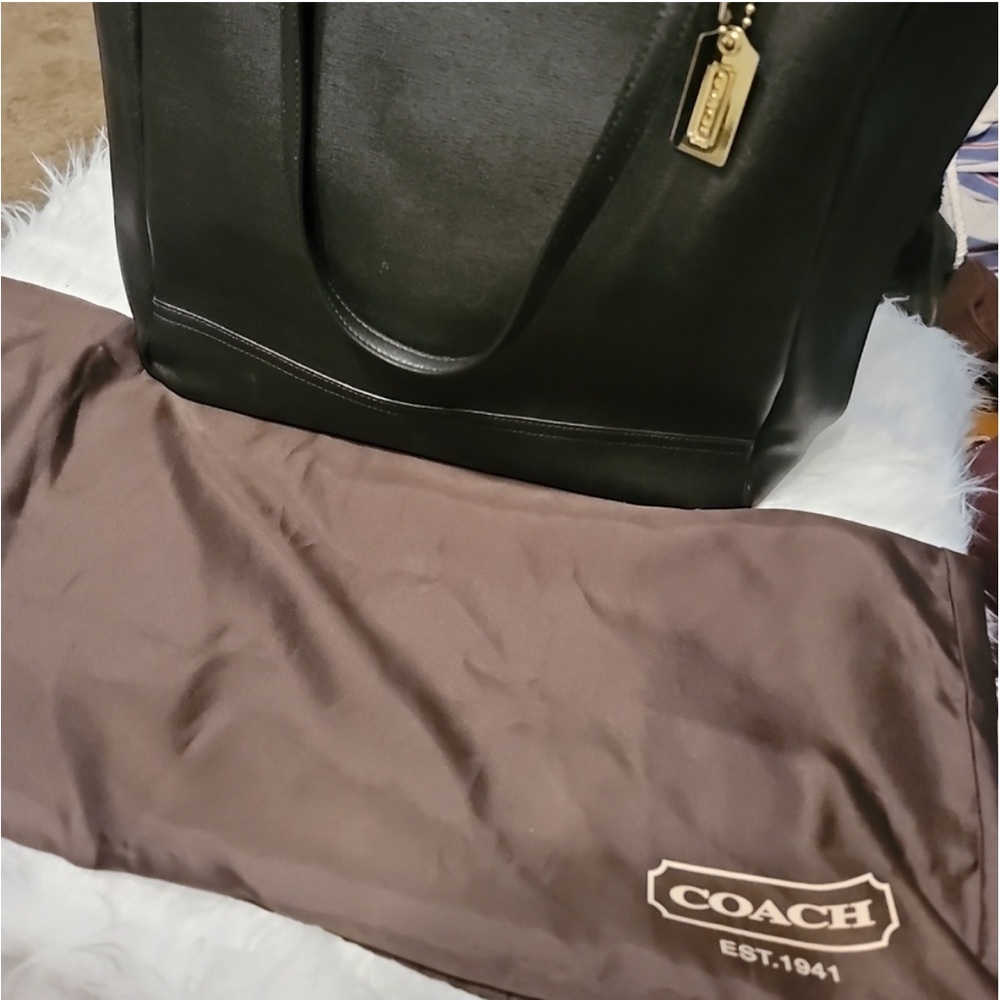EUC Coach Saffiano City Tote - Picture 9 of 10